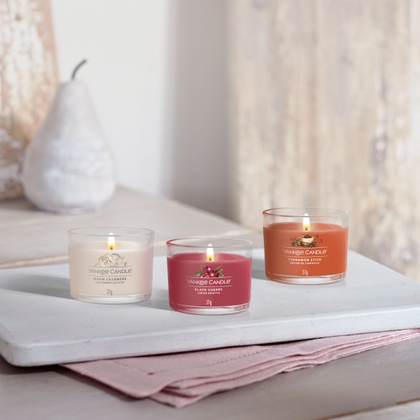 Black Cherry - 3 Votivkerzen im Glas von Yankee Candle