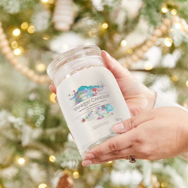Magical Bright Lights - Signature  Jar L von Yankee Candle