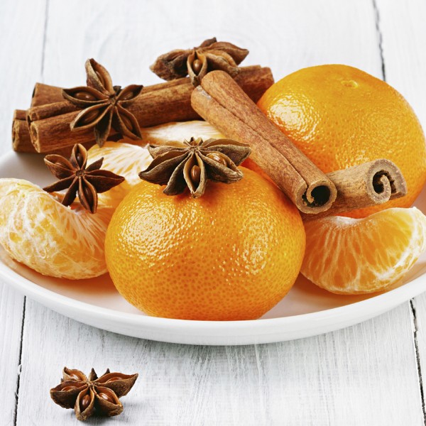 Orange Cinnamon - 454g von Village Candle
