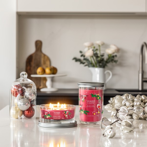 Holiday Cheer - Signature 5 Wick Tumbler von Yankee Candle